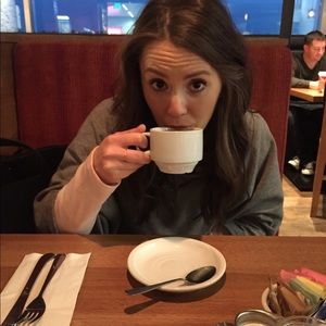 Meet your Posher, Ashley